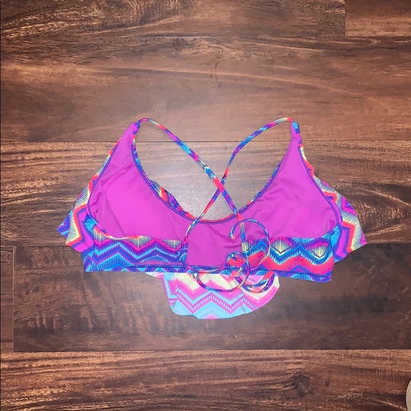 Xhilaration Swimsuit Top In Size Large - Picture 2 of 3